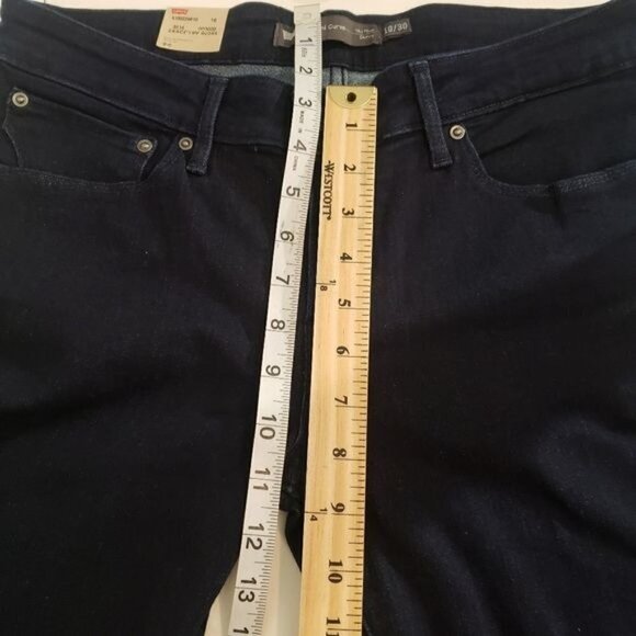 Levi's Curve ID Demi Curve mid rise skinny size 30 - Picture 10 of 10